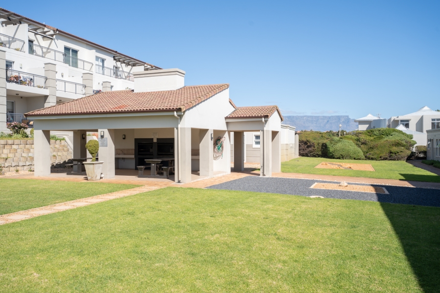 1 Bedroom Property for Sale in Royal Ascot Western Cape